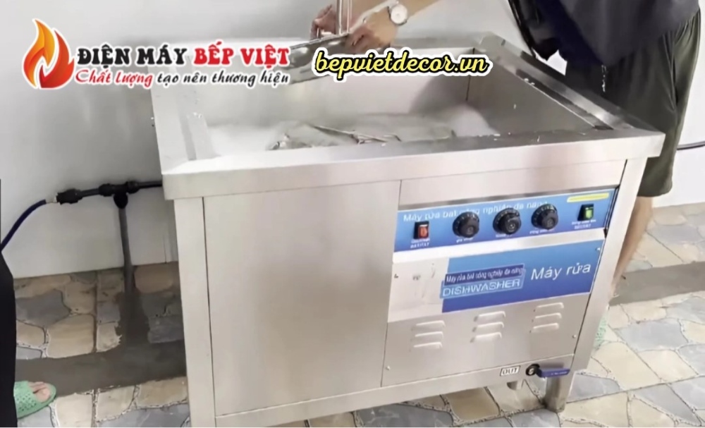 Ưu điểm nổi bật của máy rửa chén sóng siêu âm