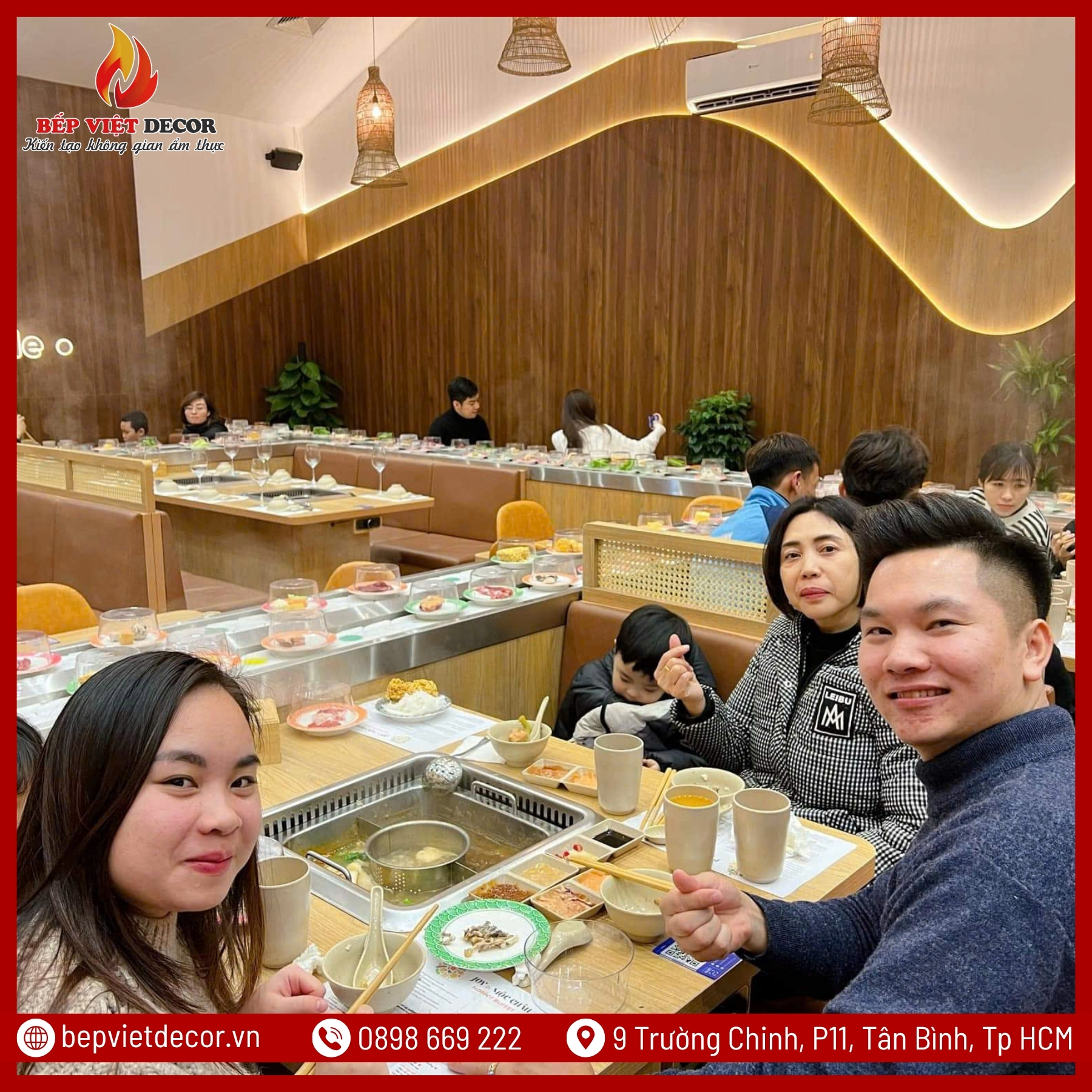 Các Hạng Mục Thi Công Lẩu Băng Chuyền Tại Bếp Việt Decor