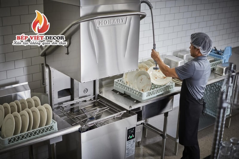 Để vận hành trơn tru thì nhân viên nên được trang bị kiến thức kĩ