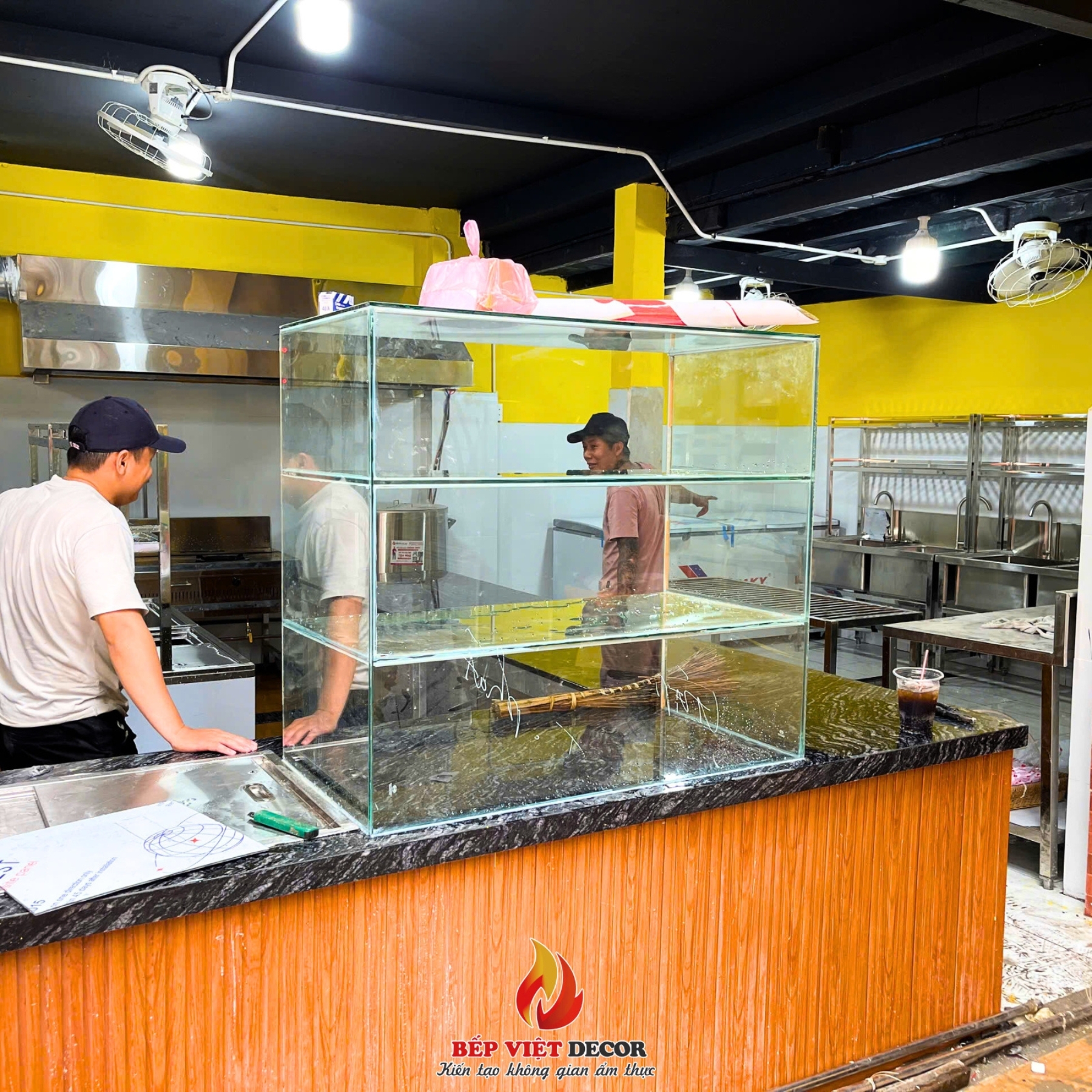 Setup Khu Bếp Công Nghiệp Cho Chuỗi Lẩu Cá