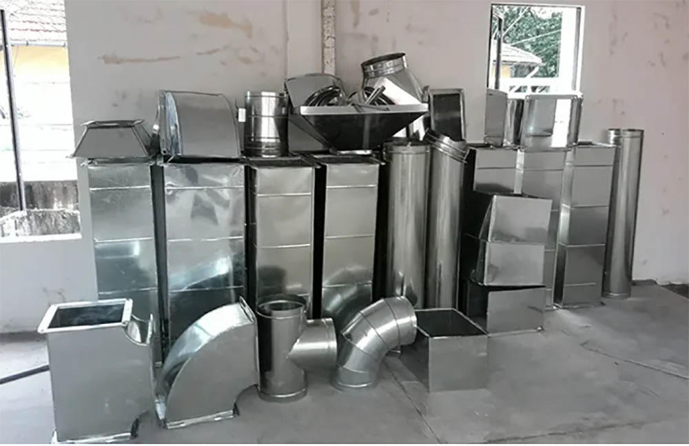 ​​​​​​​Lắp đặt ống gió hút khói trục đứng