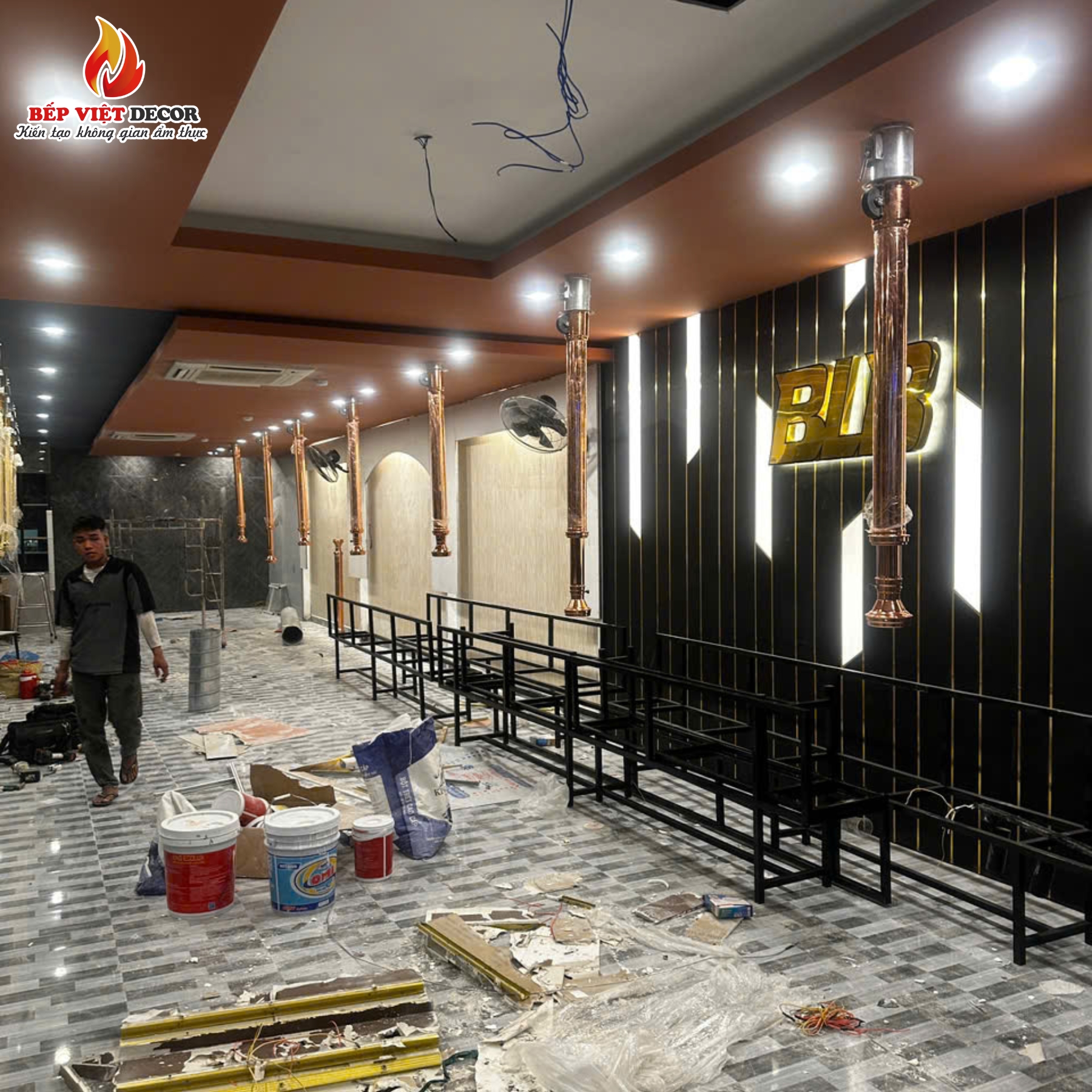 LẮP ĐẶT BÀN BẾP VÀ BẾP HÚT DƯƠNG HQ02