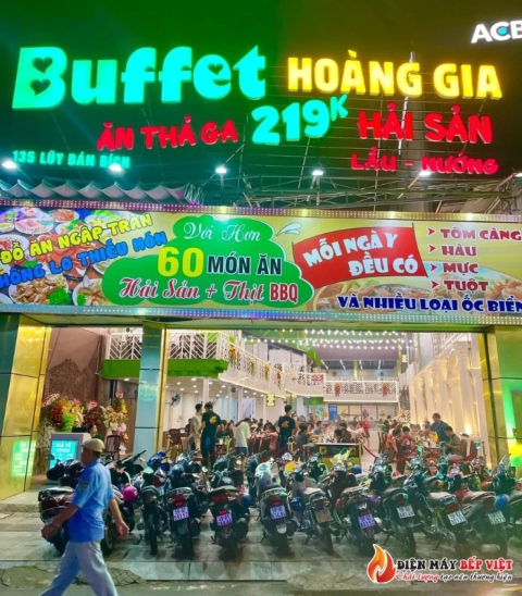 Tân Phú - Thi Công Hệ Thống Hút Khói Âm Bàn Buffet Hoàng Gia